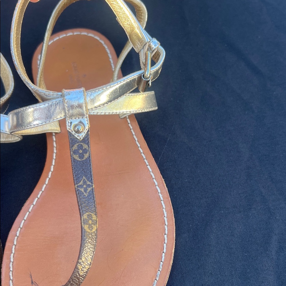 Louis Vuitton Gold Sandals - Picture 4 of 10